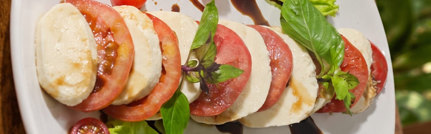 Caprese salad with tomato, mozzarella and basil at WonderlanD, Bang Niang